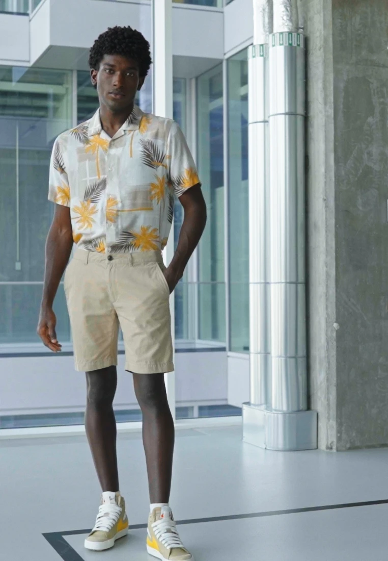 Pier One 2 PACK - Shorts - Dark Blue/tan – Bild 2