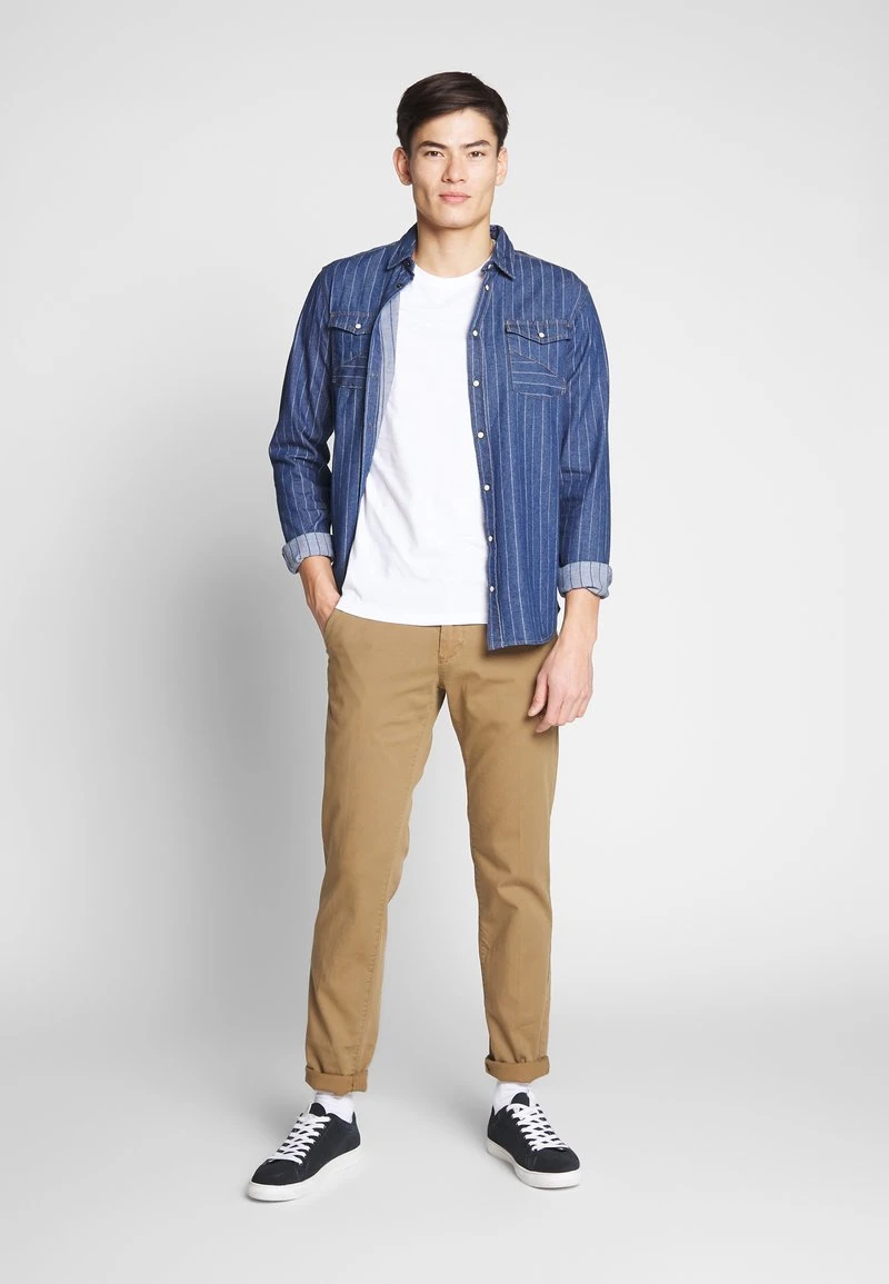 Pier One 2 PACK - T-Shirt Basic - White/dark Blue – Bild 2